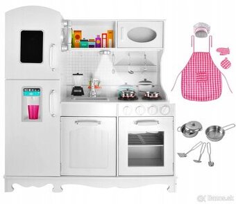 Veľká drevená kuchynka  s komplet príslušenstvom