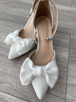 Svadobné topánky 37