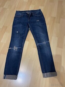 Predám džínsy- rifle AMISU veľ 25