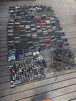 Kľučky , nosiče , lanká … VW Group