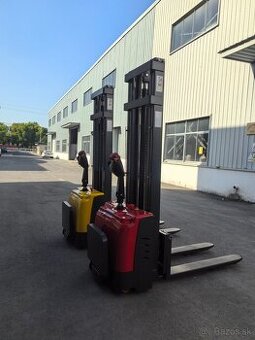 Elektrický zdvižný paletový vozík CDD – nosnosť 1500 kg, zdv