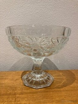 Sklenená misa