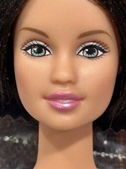 Barbie Teresa dance and flex