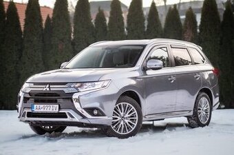 Mitsubishi Outlander 2.4 PHEV 165kW 2021 Možný odpočet DPH