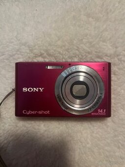 Sony Cyber-Shot DSC-W320 – kompaktný foťák s jednoduchým ovl