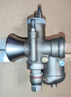 Predám bronzový karburátor Amac 15MDY - objímkový