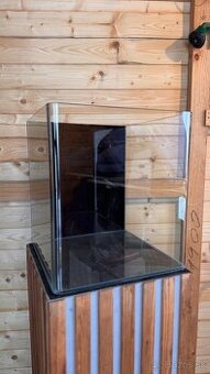Dennerle Nano Cube 60 l akvárium + skrinka