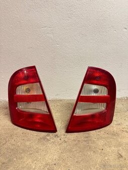 Zadné svetlá Škoda Fabia 1