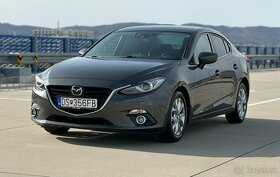 Mazda 3 2.0 Skyactiv Benzín TOP výbava SR auto
