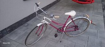 Damsky mestsky bicykel