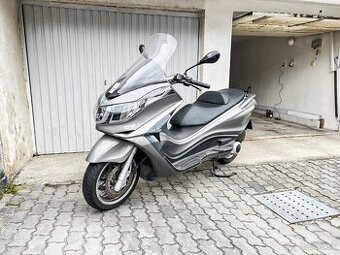 Piaggio X10 125 ABS ASR Executive