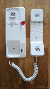 Domáci telefónny prístroj DT 93 (Tesla)