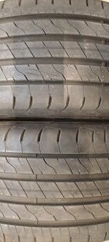 Predám 2ks pekné letné 225/45r17-94W Good Year