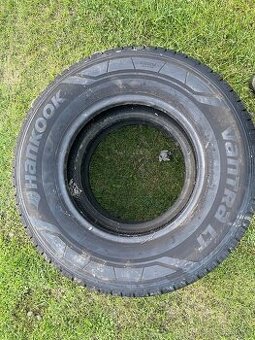 Pneu Hankook 225/75 r16C