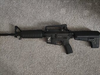Airsoftova zbraň M4A1