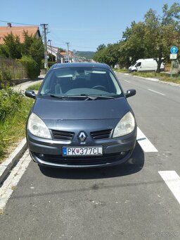 Renault polopokazeny