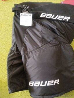 Nohavice Bauer