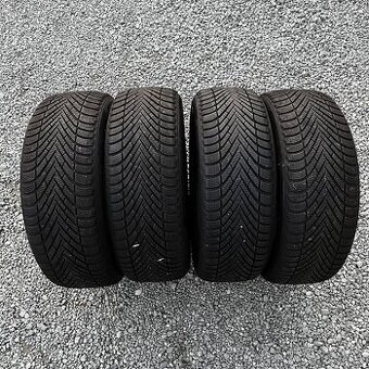 225/55 R18 zimné pneu Pirelli