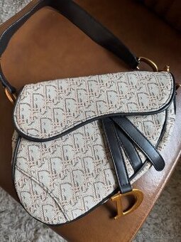 Damska nova kabelka ..dior saddle bag