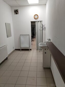 Hľadáme šikovnú kozmeticku alebo nechtarku