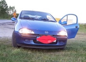Rozpredám opel TIGRA  na súčiastky