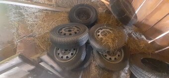 Predám plechové disky na feliciu 4x100. R13