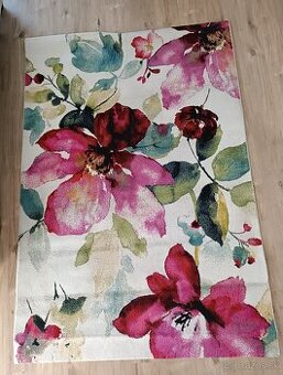 Tkaný koberec 160x230