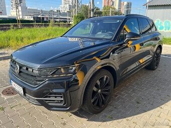 VW Touareg R-Line 3.0 V6 TDI