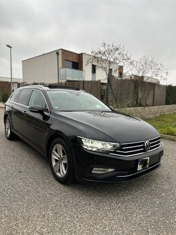Volkswagen Passat, 2022, 147kW, ťažné, panoráma, head-up