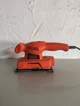 Vibračná brúska- Black decker