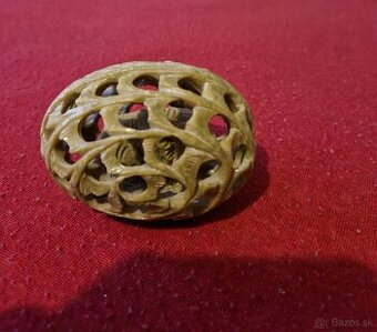 Vyřezávané vajíčko