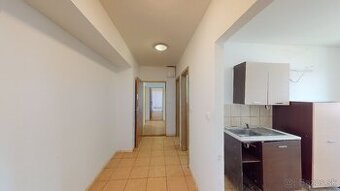 4 BYTY a SKLADOVÉ PRIESTORY / 11% ročne potenciálny výnos