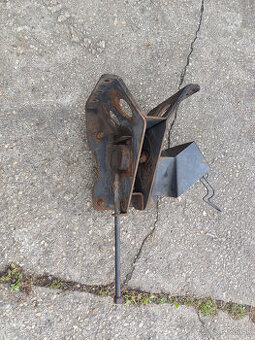 MAN TGA TGX TGS držák rezervy