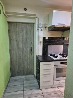 3 izbový byt na prenájom v Komárne