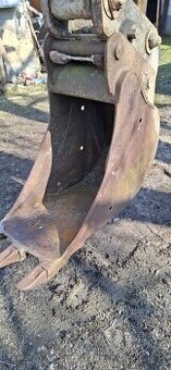 Vymením lyžicu 40cm za 60cm na traktorbáger