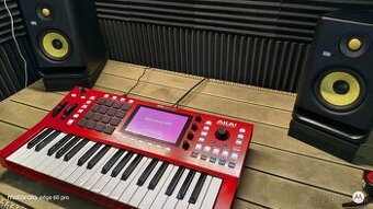 Akai mpc Key 37 +Krk rokit g5