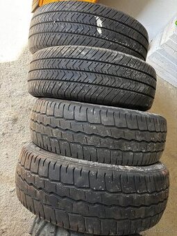 Pneu 215/65R16 C