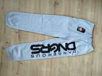 Nové tepláky DNGRS veľkosť M