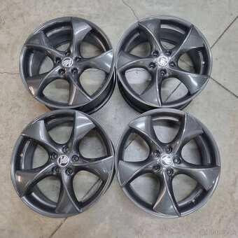 Hliníkové disky 5x112 R18 8J ET45