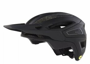 Prilba OAKLEY DRT 3