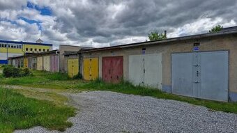 PREDAJ, garáž v radovej zástavbe, Banská Bystrica - Sídlisko
