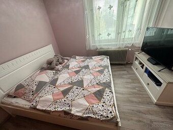 Predám 4-izbový byt, 77 m², Nové Mesto nad Váhom – Zelená ul