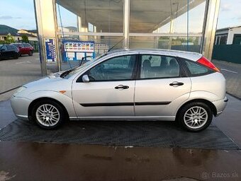 Ford Focus 1.6 benzín 74kw 2004 Nová STK a EK 110000km