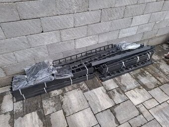 Záhradný obrubník plastový.