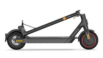 Predám elektrickú kolobežku Xiaomi Scooter Mi Pro 2