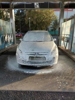 307
