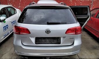 predám DVERE Volkswagen Passat B7 2.0 TDi 2013 VARIANT LA7W