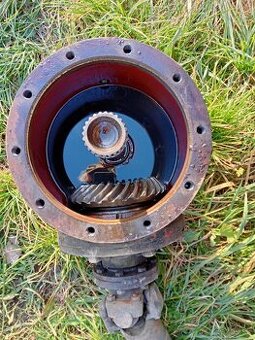 Predám kuželovú prevodovku na DH 113, 112.