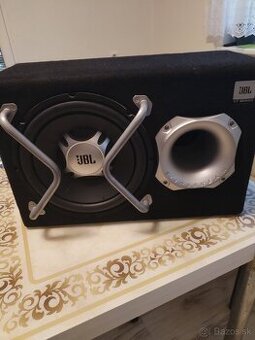JBL GT Basspro 12