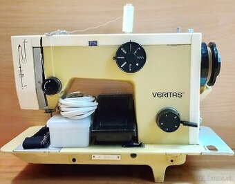 Šijací stroj Veritas.